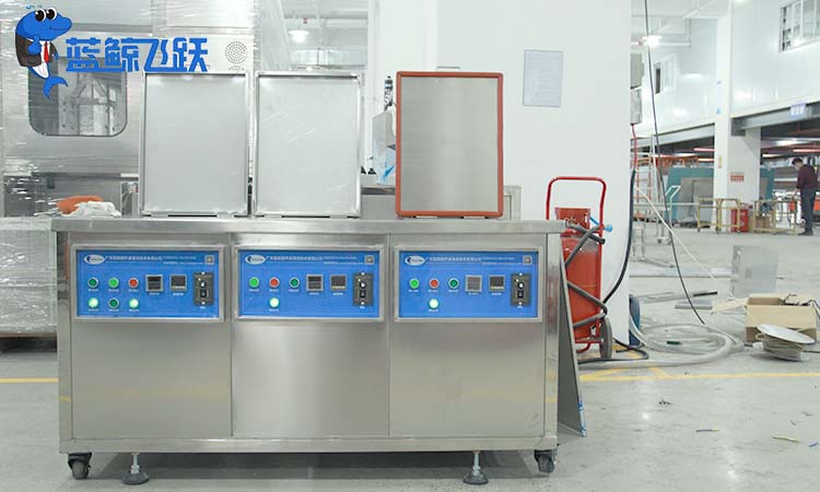 妖精WWW视频免费高清最新期：让您的清洗更加全面彻底
