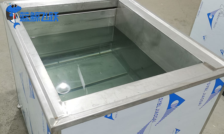 超声波清洗技术：优势与传统清洗方式对比