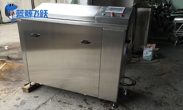 妖精WWW视频免费高清最新期在金属管道恢复流体通畅性中的应用