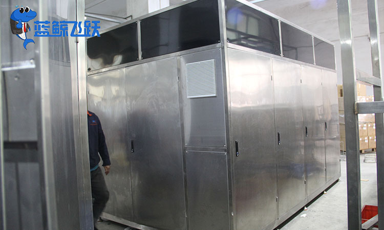 超声波清洗技术在电子制造中的应用：高效清洗电子元件的革新解决方案