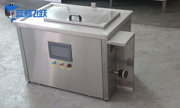 超声波清洗器的多样应用：挑战清洗的极限与未来前景