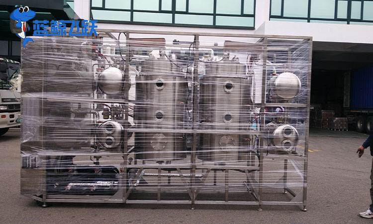 超声波清洗技术：精密零部件清洗的高效利器