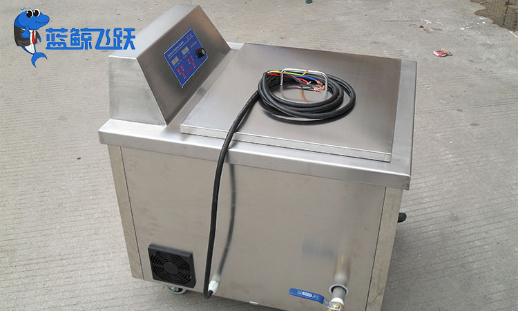 工业清洗新标杆：超声波清洗设备的高效性能