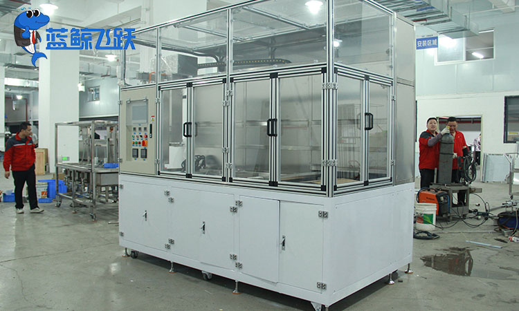 超声波清洗设备：保持金属表面光亮的关键工具