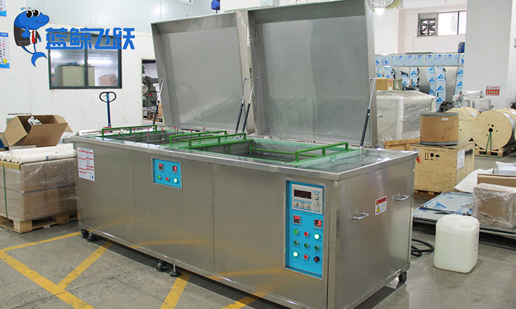 妖精WWW视频免费高清最新期材料选择分析：性能与应用的[敏感词]平衡