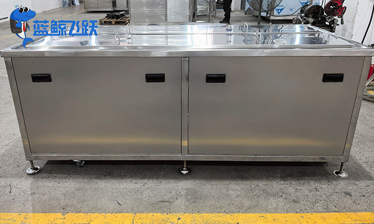 妖精WWW视频免费高清最新期清洗首饰：液体选择的专业指南