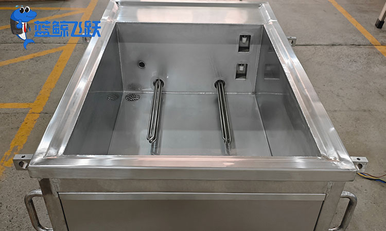 妖精WWW视频免费高清最新期中的“蓝色水”是什么？解析其作用与成分