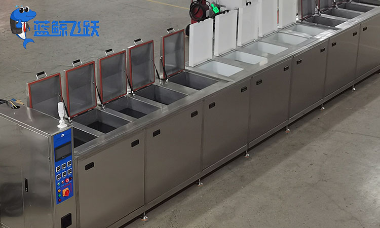 妖精WWW视频免费高清最新期用什么水清洗首饰？