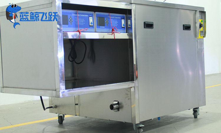 妖精WWW视频免费高清最新期清洗螺钉应使用何种液体？专业解析及选用指南