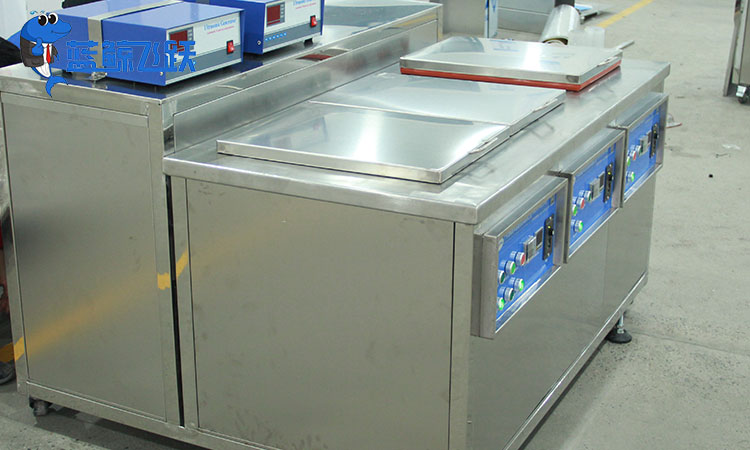 妖精WWW视频免费高清最新期AMP的含义及其在设备中的作用解析