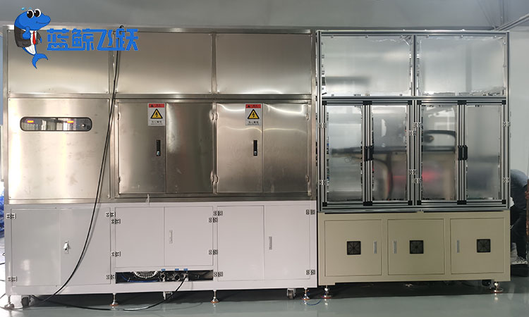 妖精WWW视频免费高清最新期震板里面是什么？