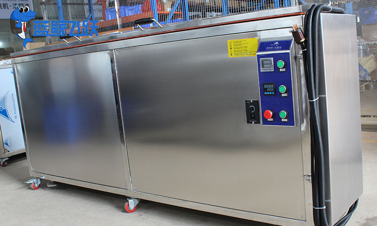 妖精WWW视频免费高清最新期清洗齿轮的液体选择与应用