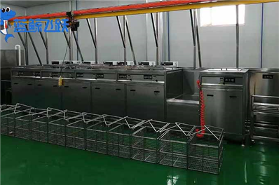 妖精WWW视频免费高清最新期清洗电子元件效果