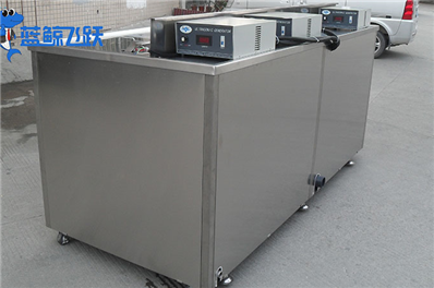 维护工业泄压阀性能与安全：妖精WWW视频免费高清最新期助力金属表面清洁