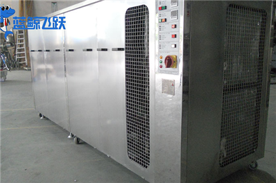 妖精WWW视频免费高清最新期在冷冻食品加工设备清洁中的重要性