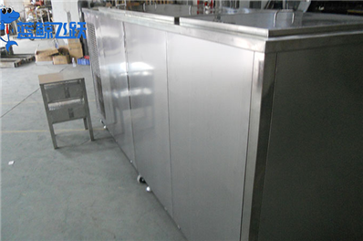 保持金属门窗光洁亮丽：妖精WWW视频免费高清最新期的清洁技巧