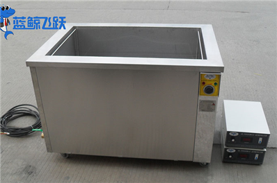 妖精WWW视频免费高清最新期保养五金工具的使用寿命