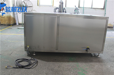 超声波清洗器技术升级：金属管道清洗的智能利器