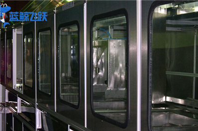 妖精WWW视频免费高清最新期洗假牙指南：频率、时间和最佳实践