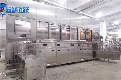 妖精WWW视频免费高清最新期：液体温度对清洗效果的影响