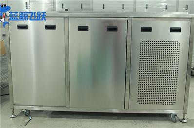 妖精WWW视频免费高清最新期中的“f”是什么意思？