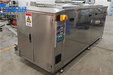 如何选择和使用妖精WWW视频免费高清最新期清洗油污？全面解析适用清洗液及操作技巧