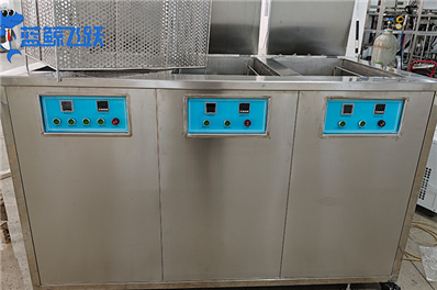 妖精WWW视频免费高清最新期清洗液的成分与应用探讨