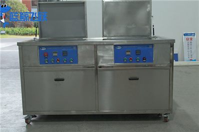 妖精WWW视频免费高清最新期选用的MOS管类型及其作用分析