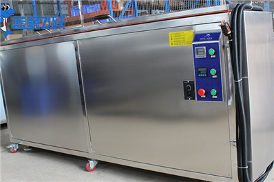 妖精WWW视频免费高清最新期清洗齿轮的液体选择与应用